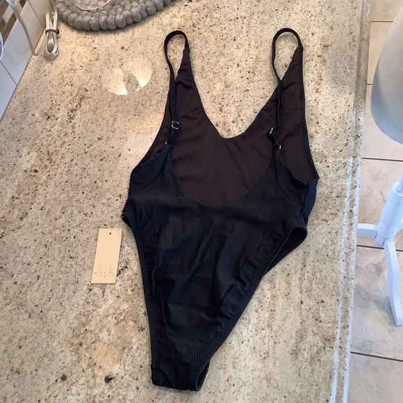 NWT Black One-Piece Swimsuit Size XS Ris K Voyager Swim - Picture 6 of 9